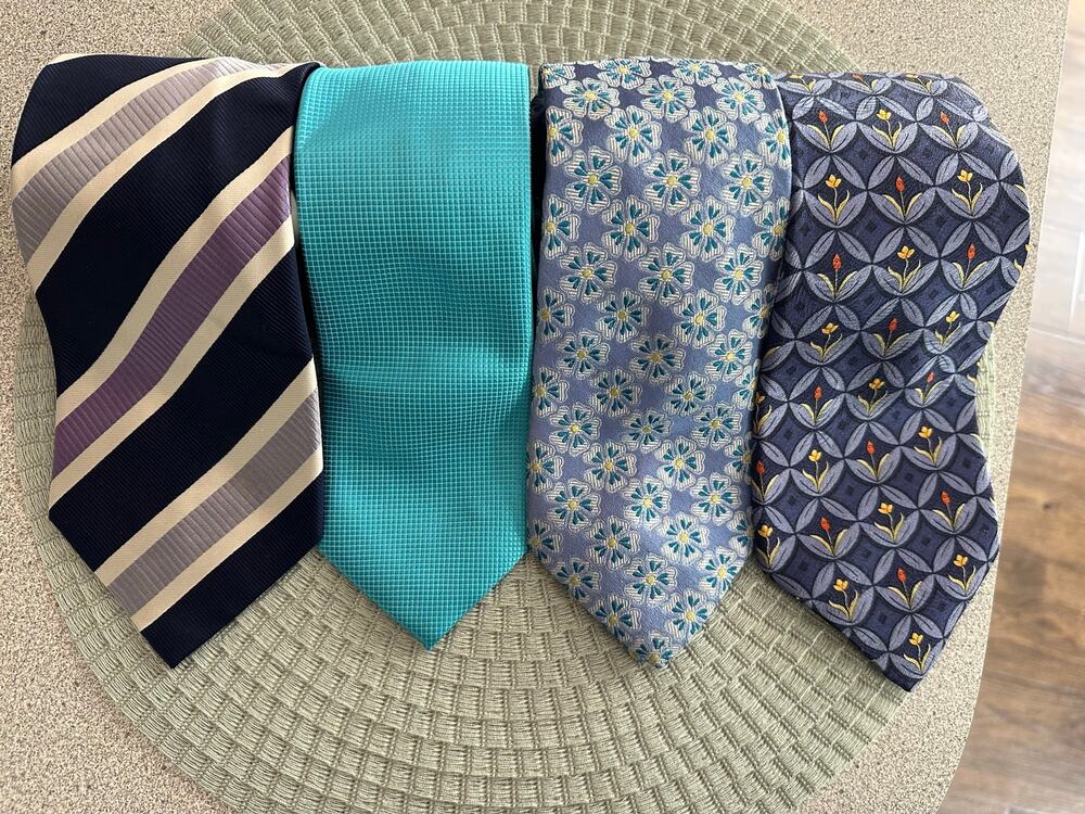 EUC LOT x 4 Neck Ties Blues Family Firenze Boss Robert Talbott Paul Fredrick